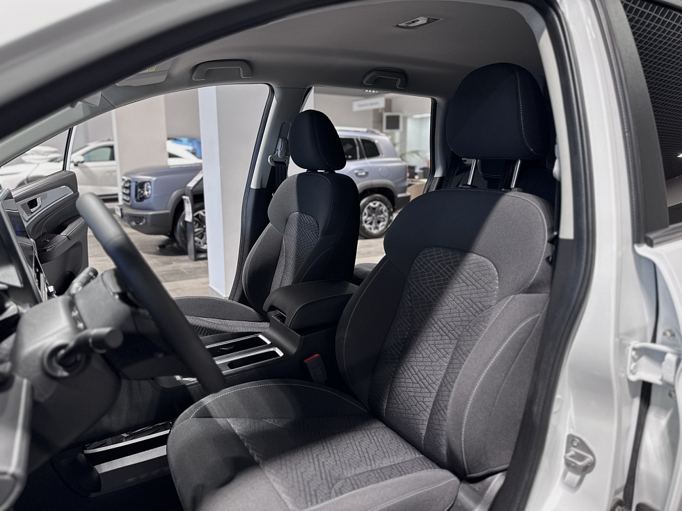 Haval M6 Family, белый