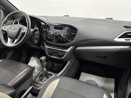 Lada (ВАЗ) Vesta Luxe, 2021 года, пробег 42394 км