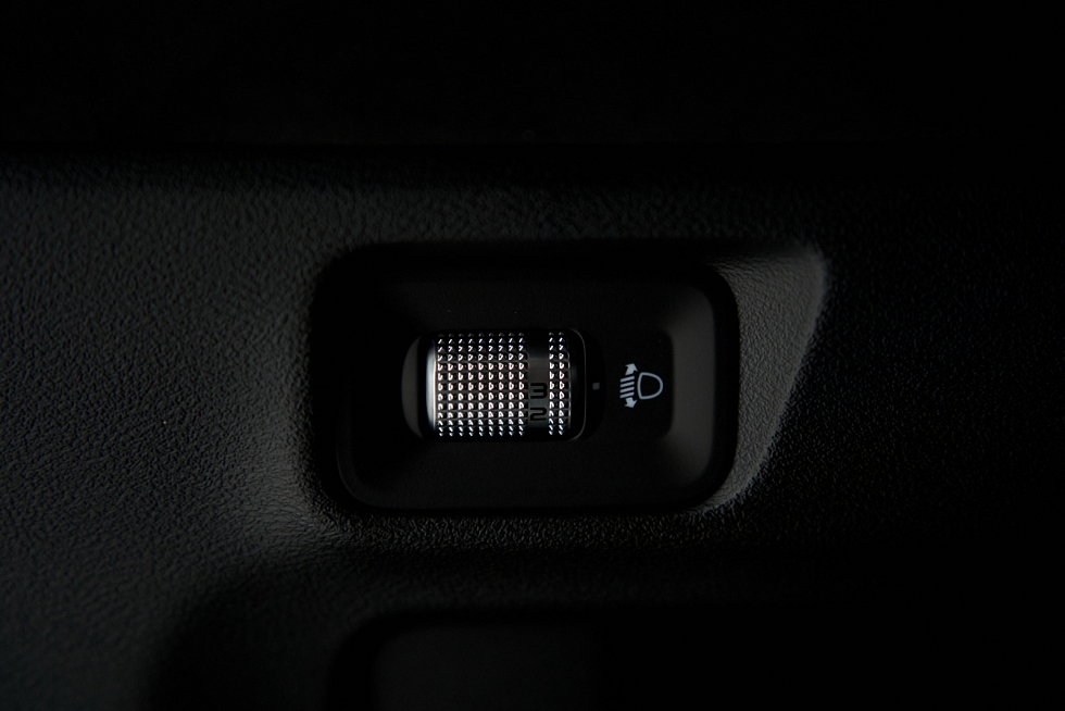 Geely Monjaro Exclusive, серый