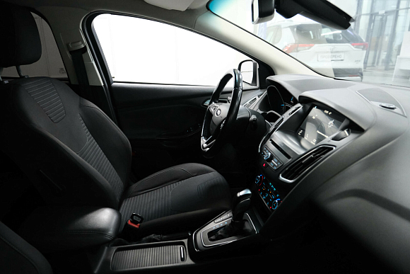Ford Focus Titanium, 2017 года, пробег 87409 км