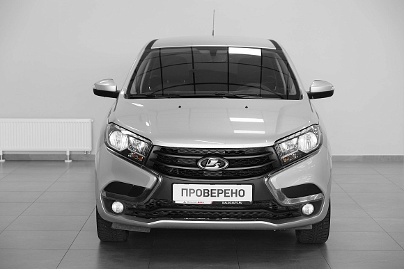 Lada (ВАЗ) XRAY Top Юбилейная (2016-2017), 2016 года, пробег 97000 км