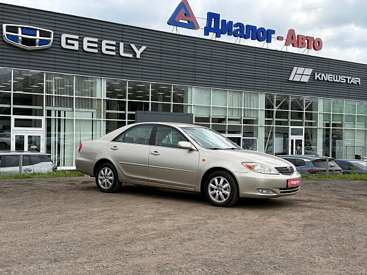 Toyota Camry, 2002 года, пробег 277000 км