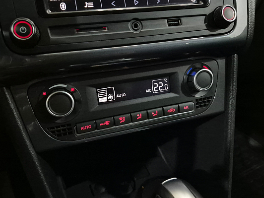 Volkswagen Polo CONNECT, 2020 года, пробег 121533 км