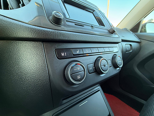 Volkswagen Tiguan, 2016 года, пробег 161000 км