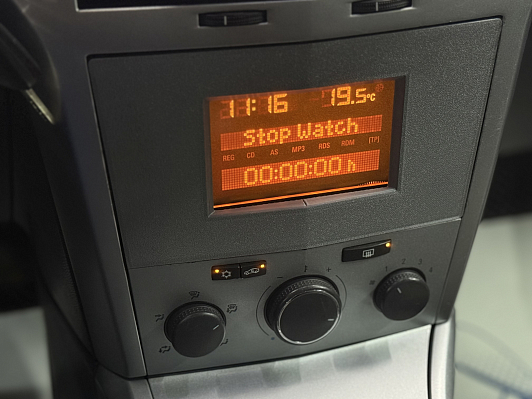 Opel Astra Enjoy, 2011 года, пробег 154107 км