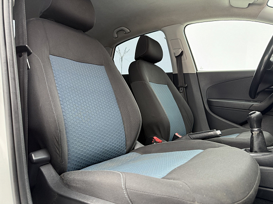 Volkswagen Polo Comfortline, 2013 года, пробег 277299 км