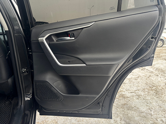 Toyota RAV4 Style, 2023 года, пробег 39676 км