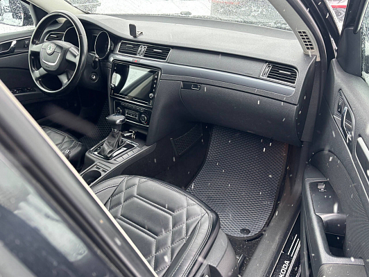 Skoda Superb Ambition, 2012 года, пробег 194238 км
