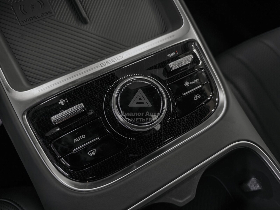 Geely EX5 EM-i Макс, серый