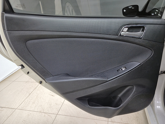 Hyundai Solaris Comfort, 2015 года, пробег 168326 км