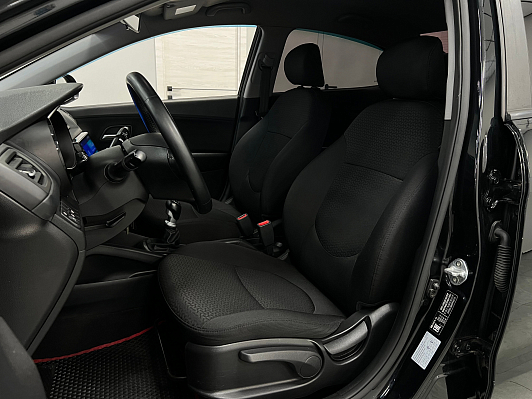 Kia Rio, 2017 года, пробег 141150 км