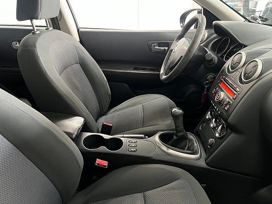 Nissan Qashqai SE, 2009 года, пробег 280000 км
