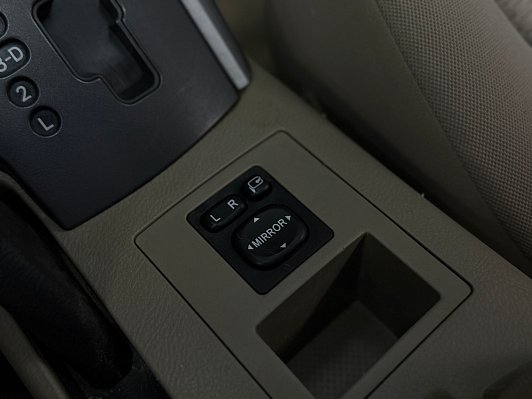 Toyota RAV4 Луна+, 2008 года, пробег 380000 км