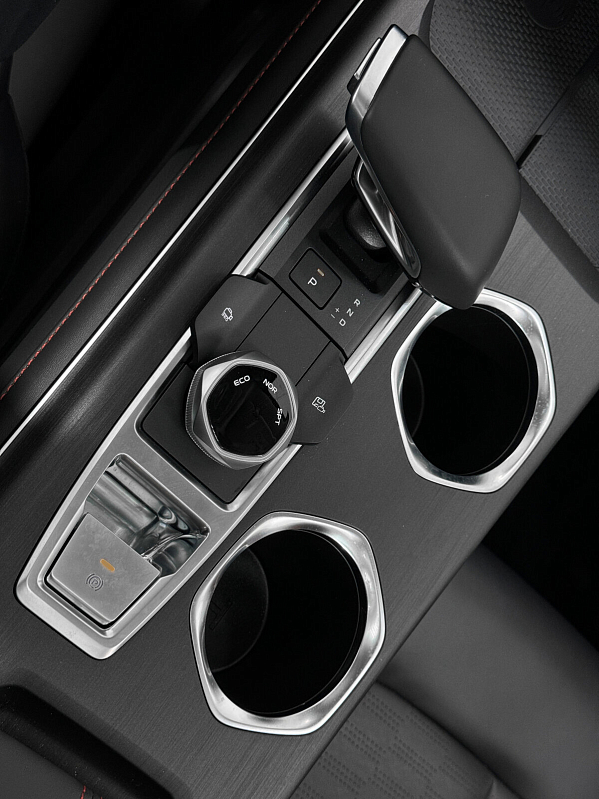 Changan UNI-S (CS55 Plus) Tech, серебряный