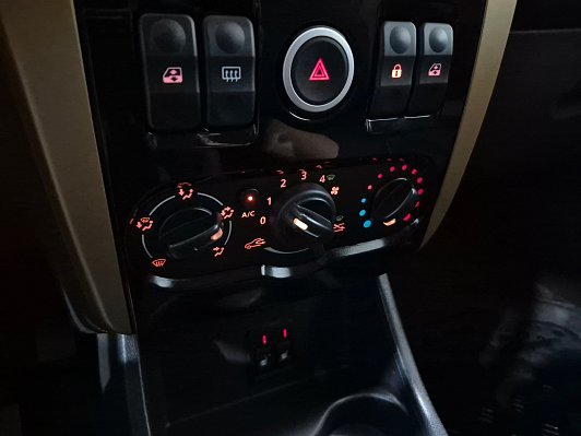 Lada (ВАЗ) Largus Quest (5 мест), 2020 года, пробег 118250 км