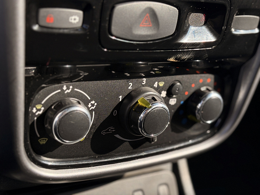 Renault Duster Expression, 2014 года, пробег 162000 км