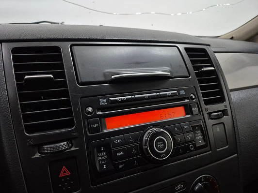 Nissan Tiida, 2010 года, пробег 226257 км