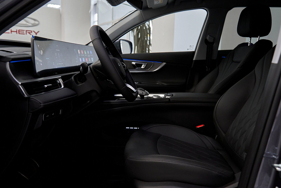 Chery Tiggo 8 Pro Max Ultimate 4WD, серый