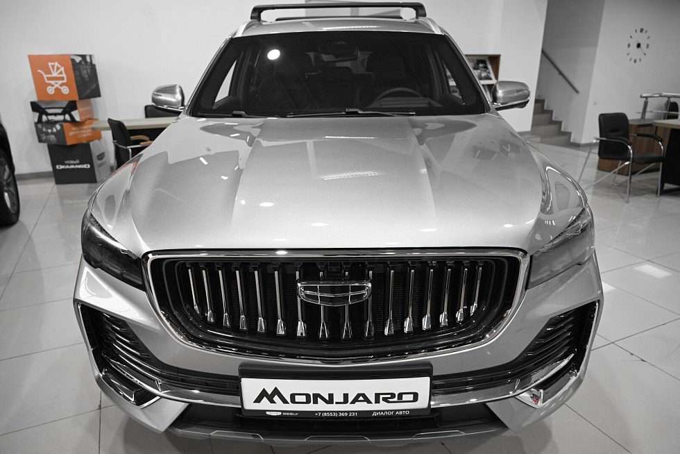 Geely Monjaro Люкс (2023-2025), серебряный