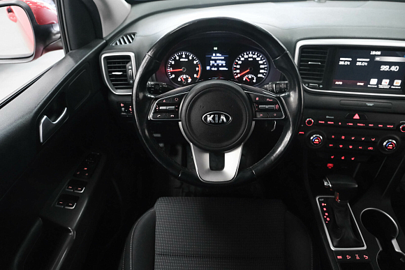 Kia Sportage Luxe, 2021 года, пробег 115442 км