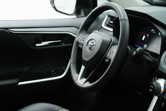 Toyota RAV4, 2025 года, пробег 142 км