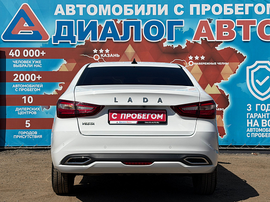 Lada (ВАЗ) Vesta, 2023 года, пробег 15000 км