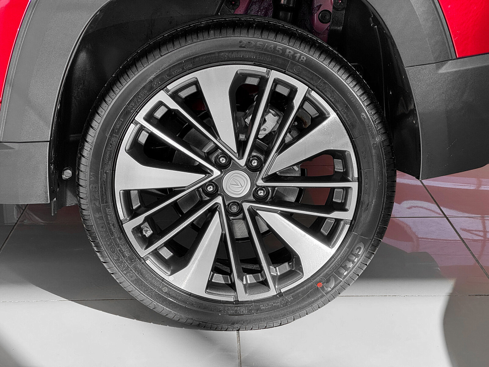 Changan CS35 Plus Техно, красный