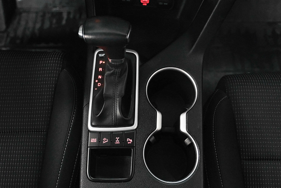 Kia Sportage Luxe, 2021 года, пробег 115442 км