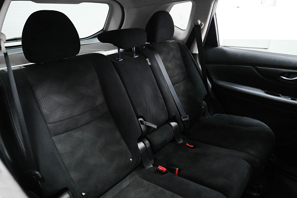 Nissan X-Trail, 2017 года, пробег 107000 км