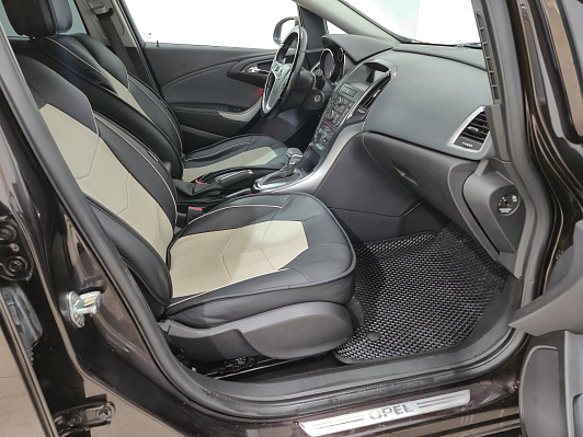 Opel Astra Cosmo, 2013 года, пробег 260072 км