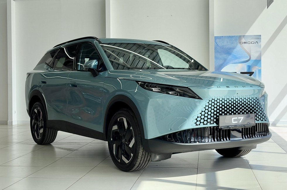Omoda C7 Актив, зеленый