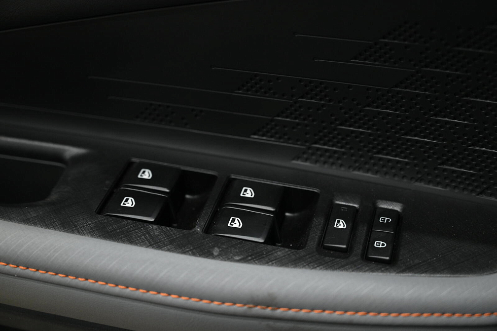 Changan UNI-V Стандарт, черный