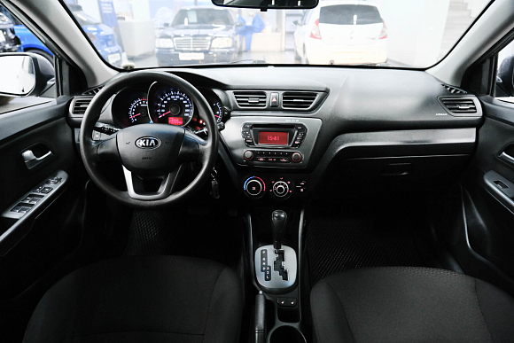 Kia Rio Luxe, 2013 года, пробег 181000 км
