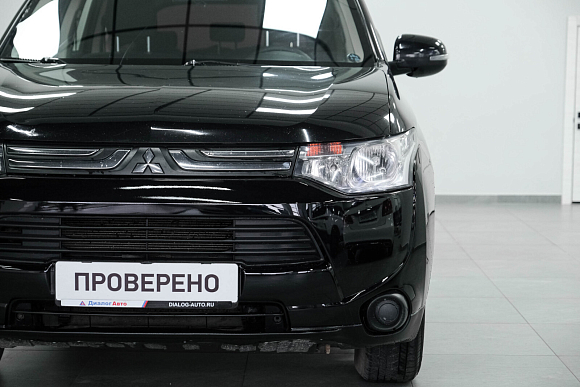 Mitsubishi Outlander Instyle, 2012 года, пробег 210070 км