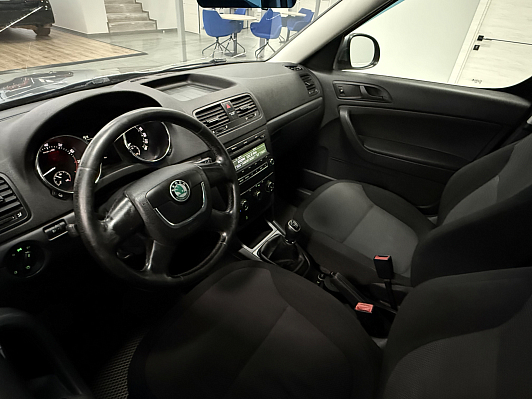 Skoda Yeti, 2013 года, пробег 216000 км