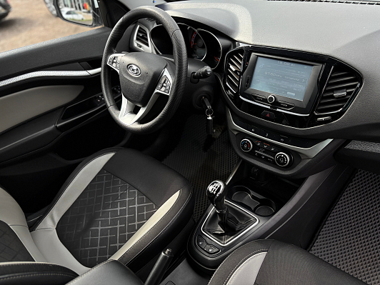 Lada (ВАЗ) Vesta Luxe, 2019 года, пробег 113000 км