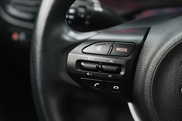 Kia Rio Comfort, 2021 года, пробег 30600 км