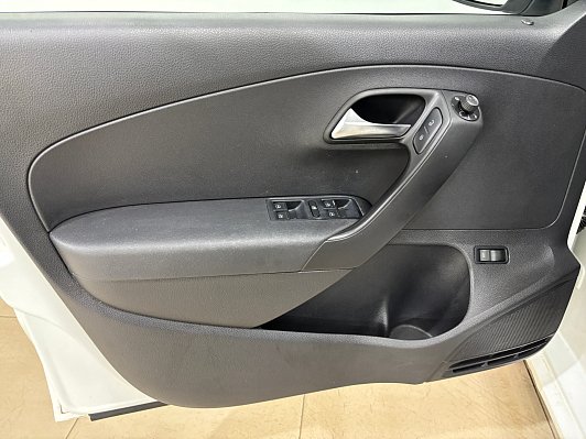 Volkswagen Polo CONNECT, 2019 года, пробег 125848 км