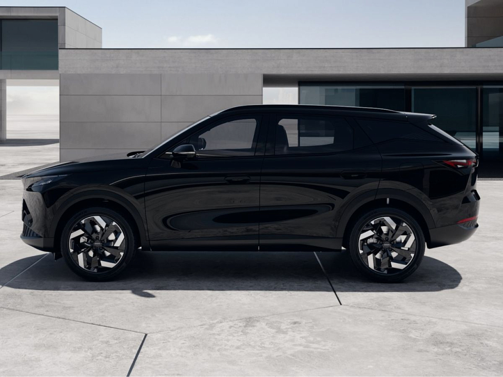 Omoda C7 Supreme, черный