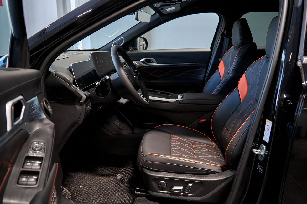 Haval F7 Премиум, черный