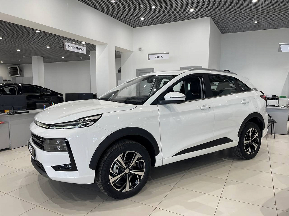 JAC JS6 Luxury, белый