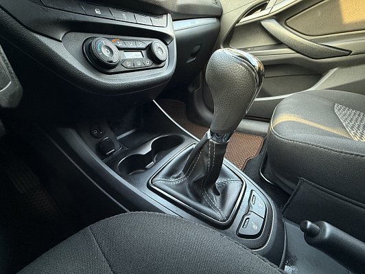 Lada (ВАЗ) Vesta Comfort Winter, 2021 года, пробег 46000 км