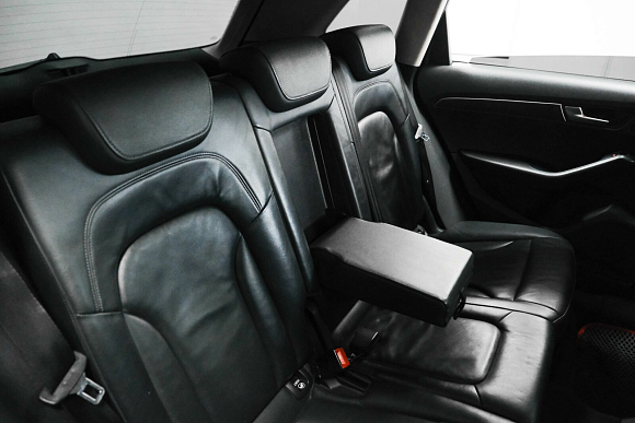 Audi Q5, 2011 года, пробег 148463 км