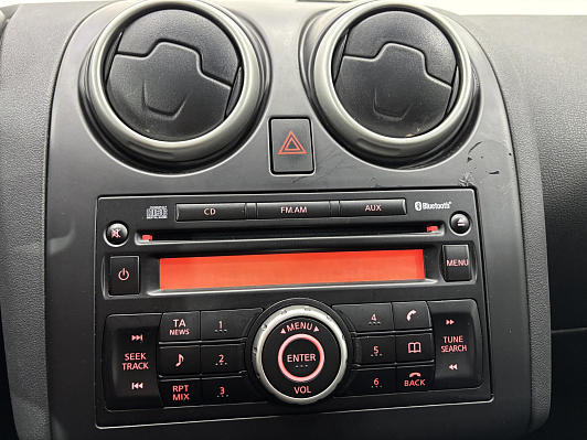 Nissan Qashqai XE, 2011 года, пробег 215657 км