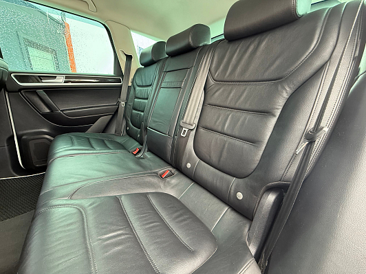 Volkswagen Touareg R-line Executive, 2015 года, пробег 159188 км