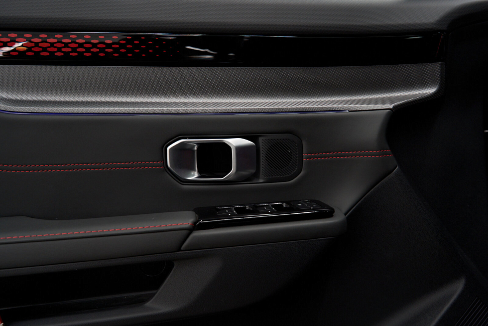 JETOUR DASHING Luxury, черный