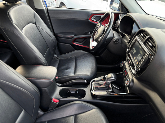 Kia Soul Premium, 2021 года, пробег 151000 км