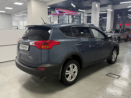 Toyota RAV4, 2013 года, пробег 150950 км