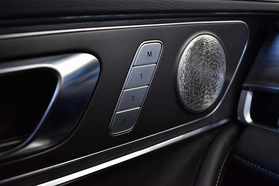 Chery Tiggo 8 Pro Max Ultimate 4WD, серебряный