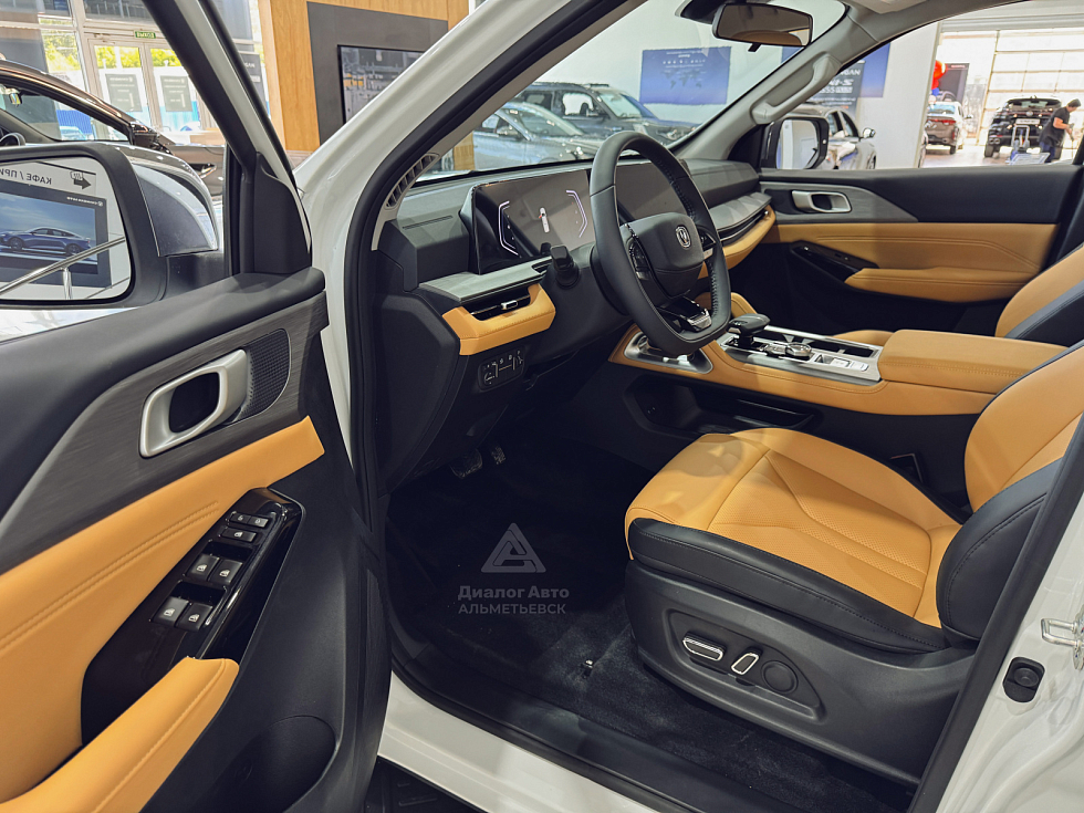 Changan Hunter Plus Luxe, белый